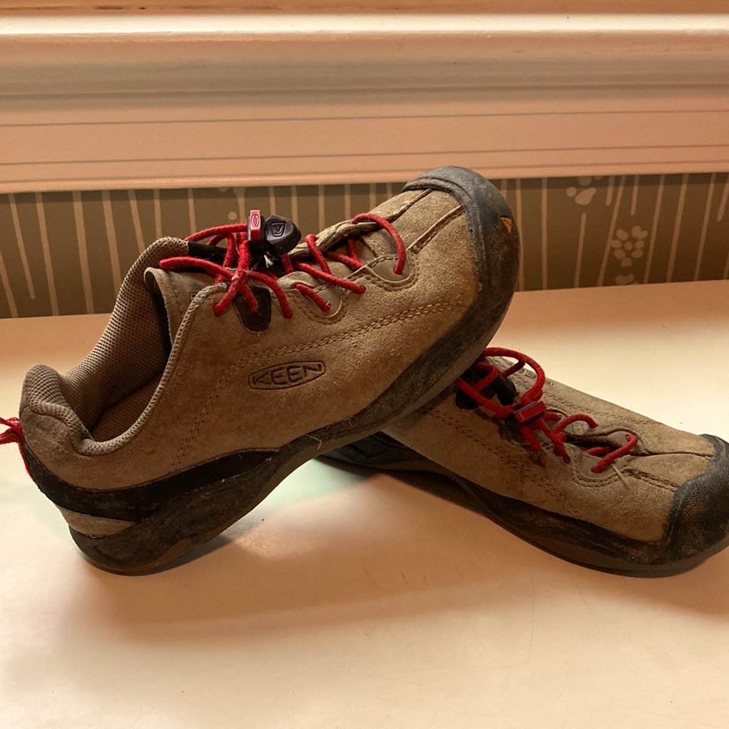 Kids Keen Jasper Suede Sneakers Size 2y